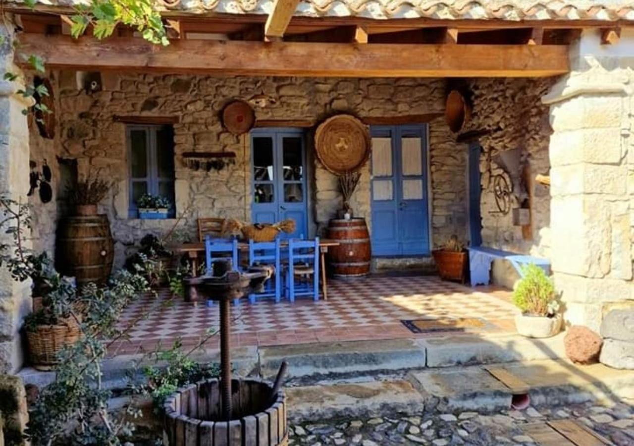 Hotel Sa Domu De Ziu Antoneddu à Tuili Extérieur photo
